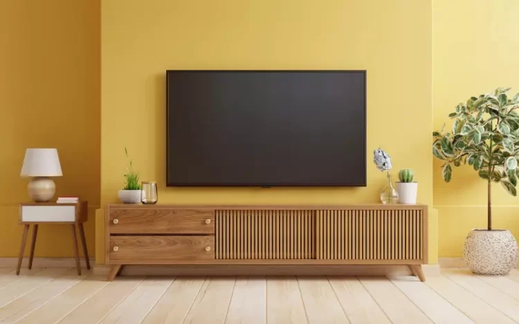 can you mount tv on wall in apartment